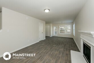 2400 Vine St in Union City, GA - Building Photo - Building Photo