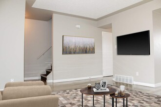 Wedgewood Homes in Edmonton, AB - Building Photo - Building Photo