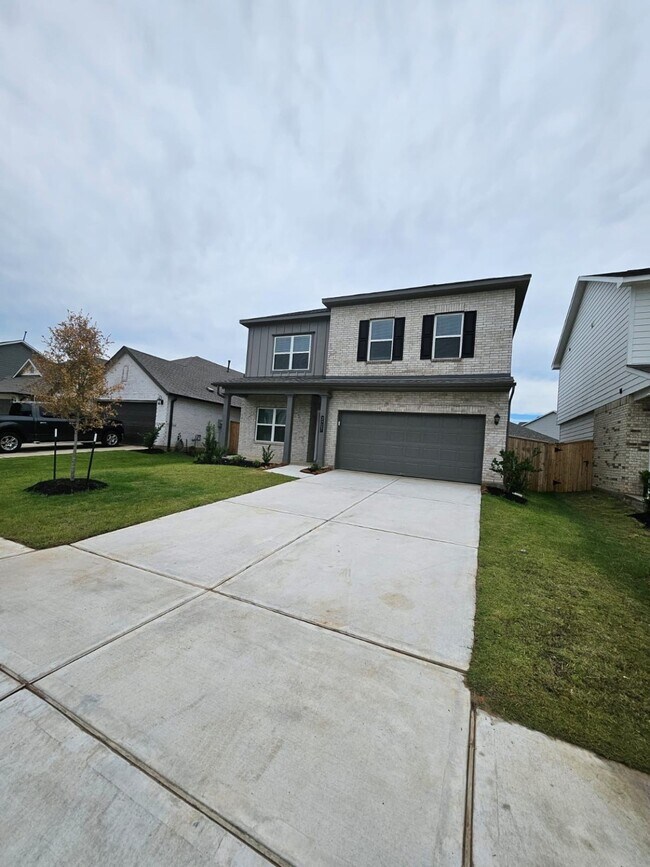 2727 Crested Creek Ln in Richmond, TX - Building Photo - Building Photo