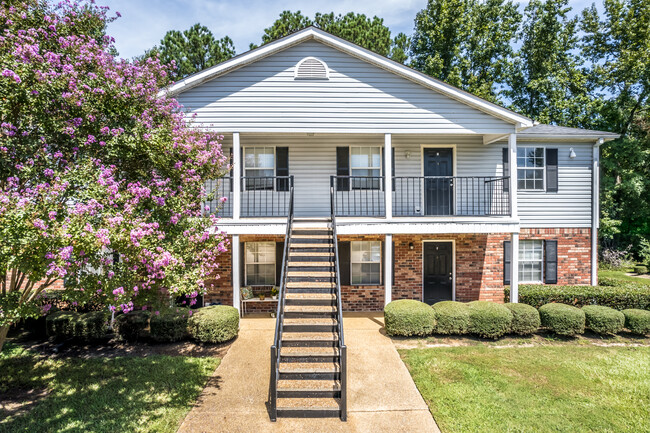 Trace Ridge in Tupelo, MS - Foto de edificio - Building Photo