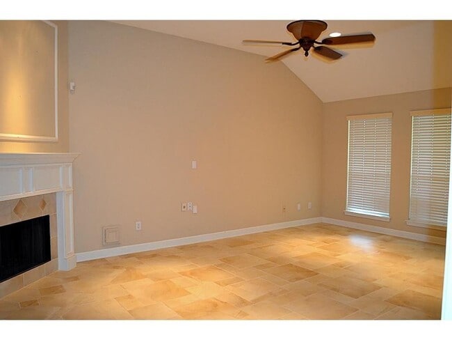 3712 Glenhill Dr in Pearland, TX - Building Photo - Building Photo