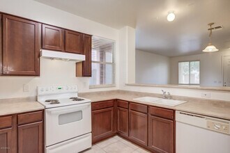 3019 S 101st Ave in Tolleson, AZ - Building Photo - Building Photo