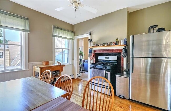 98 John St in Providence, RI - Building Photo - Building Photo