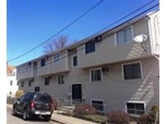 9 Melton St in Pawtucket, RI - Building Photo - Building Photo