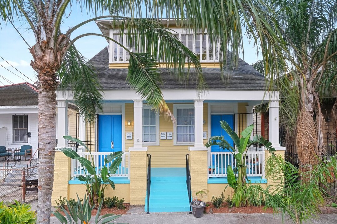 2312 Barracks St in New Orleans, LA - Building Photo