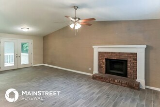 2280 Chestnut Log Dr in Lithia Springs, GA - Building Photo - Building Photo