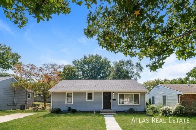 property at 9 W 89 Terrace