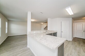 418 Brushback Dr in Huntsville, TX - Building Photo - Building Photo