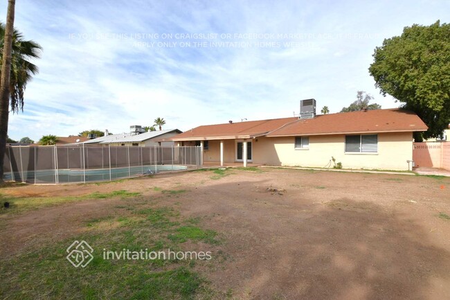 3809 W North Ln in Phoenix, AZ - Foto de edificio - Building Photo