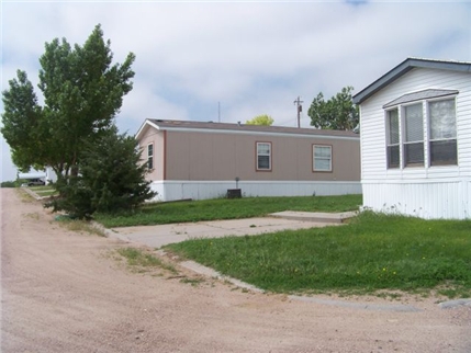 Ogallala Manufactured Home Community in Ogallala, NE - Building Photo