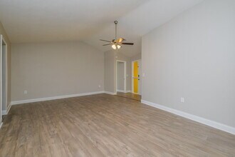 3351 Tuckahoe Pl in Holiday, FL - Foto de edificio - Building Photo
