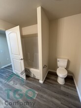 230 8th St in Soledad, CA - Foto de edificio - Building Photo