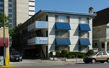 Fairmont Apartments in San Jose, CA - Building Photo - Building Photo