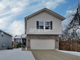 6804 Trevino Way in Florence, KY - Building Photo