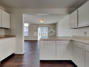 4323 Autumn Crest Ct in Indianapolis, IN - Building Photo - Building Photo