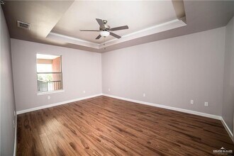 3017 S L St, Unit B in McAllen, TX - Building Photo - Building Photo