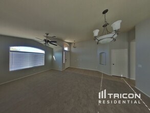 2111 S 160th Ln in Goodyear, AZ - Building Photo - Building Photo