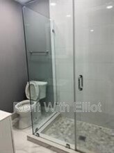 2218 Roosevelt St in Hollywood, FL - Building Photo - Building Photo