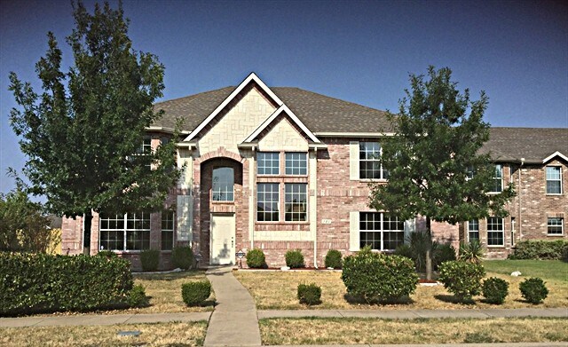 101 Foxtail Ct in Red Oak, TX - Building Photo