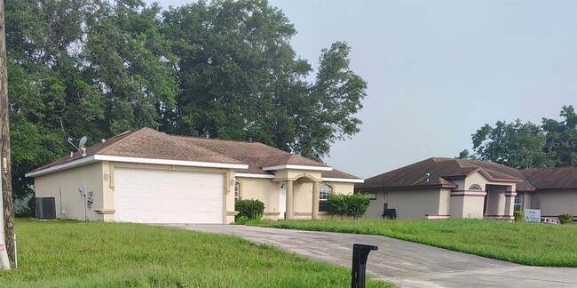 13700 SW 48th Ct in Ocala, FL - Building Photo - Building Photo