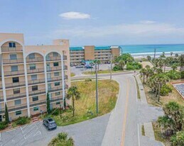30 Inlet Harbor Rd, Unit Tidewater in Ponce Inlet, FL - Building Photo
