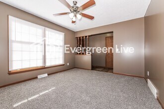 11622 Palmer Ave in Kansas City, MO - Building Photo - Building Photo