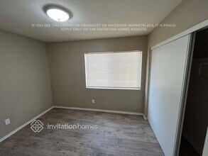 7783 Cartilla Ave in Fontana, CA - Foto de edificio - Building Photo