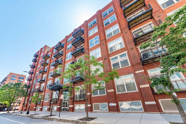 property at 420 S Clinton St