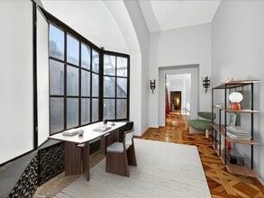 49 Beacon St, Unit 5 in Boston, MA - Building Photo - Building Photo