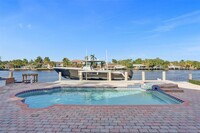 317 S Riverside Dr, Unit Bldg 6-239 in Pompano Beach, FL - Building Photo - Building Photo