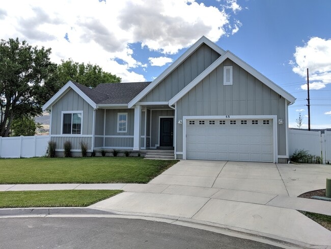 53 E Paradise Ct in Saratoga Springs, UT - Building Photo - Building Photo