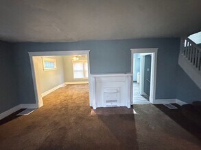 1032 E 145th St in Cleveland, OH - Building Photo - Building Photo