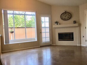 31423 Sonoma Ln in Temecula, CA - Building Photo - Building Photo