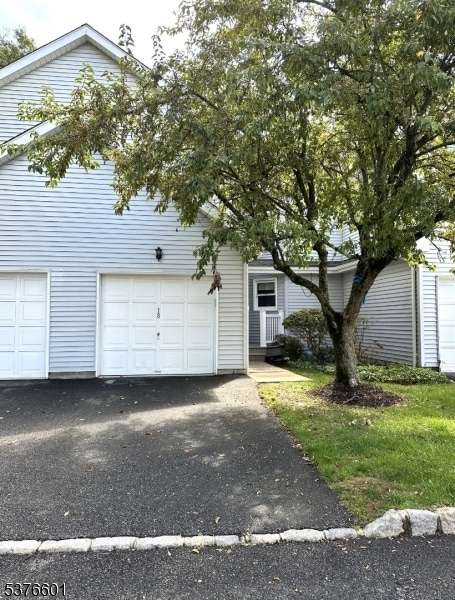 18 Arthurs Ct in Berkeley Heights, NJ - Building Photo - Building Photo