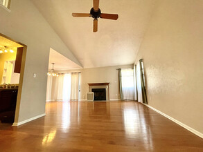 13 Wilan Ln in Albany, NY - Building Photo - Building Photo