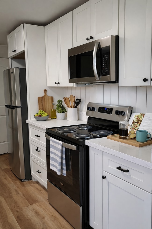 150A S Elsa St in Buckley, WA - Building Photo - Building Photo