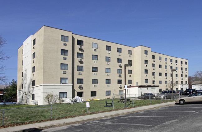 801 Lexington Ave in Lakewood, NJ - Building Photo - Building Photo