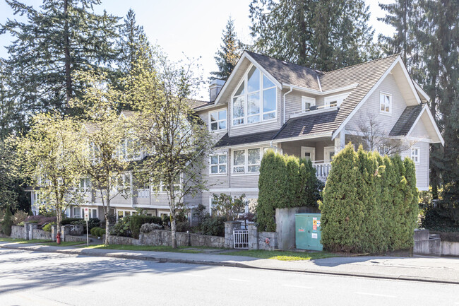 The Evergreens in North Vancouver, BC - Building Photo - Building Photo