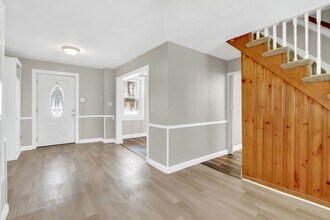 106 High St in Manchester, PA - Building Photo - Building Photo