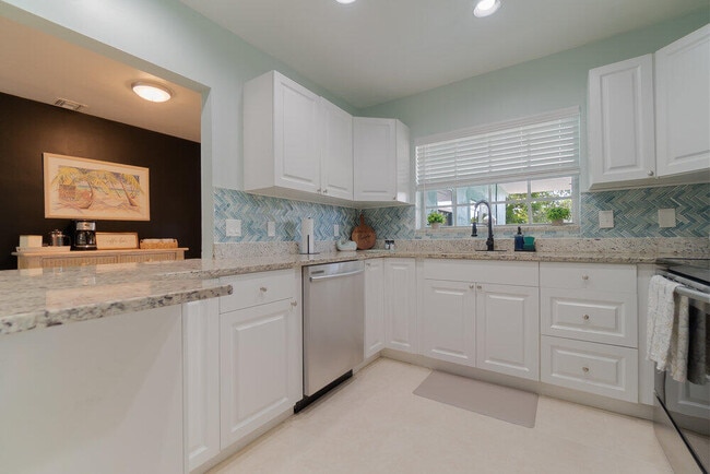 property at 1424 Willow Rd