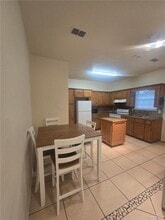 8 Nassau St in Edinburg, TX - Building Photo - Building Photo