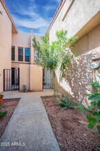 1920 E Maryland Ave in Phoenix, AZ - Building Photo - Building Photo
