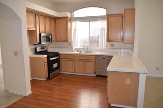 8663 Disa Alpine Way in Elk Grove, CA - Building Photo - Building Photo