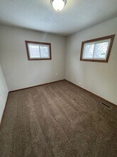 4015 E Pettit Ave in Fort Wayne, IN - Building Photo - Building Photo