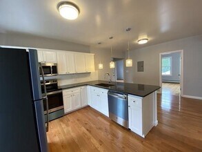 1 Westford Pl in Boston, MA - Building Photo - Building Photo