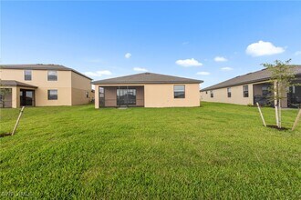 14955 Palamos Cir in Ft. Myers, FL - Building Photo - Building Photo