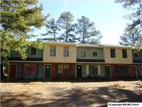 Ashbrook Apartments Albertville Al For Rent Bridgewood Gardens1 Bedroom 2900 Building Photo
