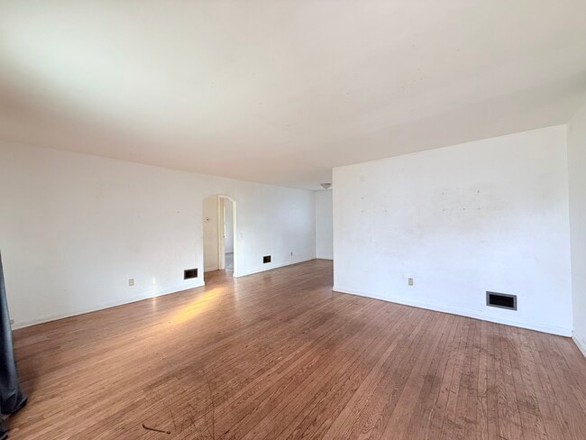 609 S Taylor Ave in Belle, MO - Building Photo - Building Photo