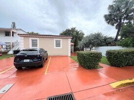 820-822 86th St in Miami Beach, FL - Building Photo