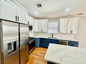 78 Armstrong Ave in Jersey City, NJ - Building Photo - Building Photo